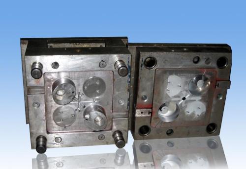 如何預(yù)防模具拉不開(kāi)模? 深圳塑膠模具開(kāi)模 如何預(yù)防模具拉不開(kāi)模? 深圳塑膠模具開(kāi)模